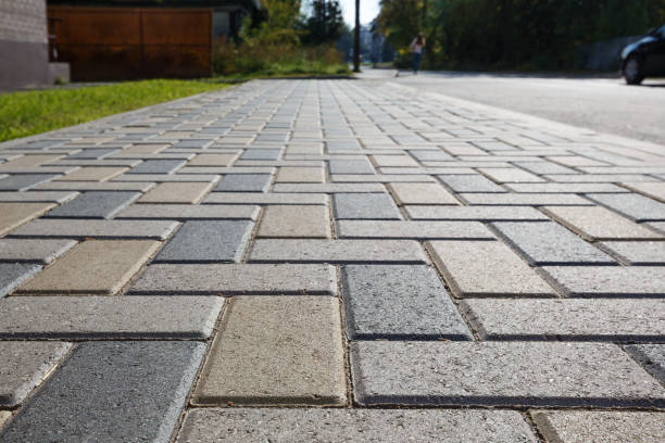 Best Commercial Driveway Pavers  in Bellevue, MI